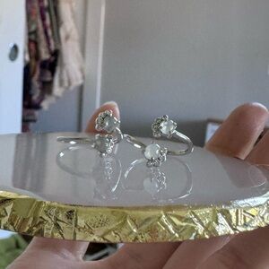 Paws shape Jade ring silver setting